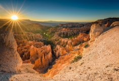 Sunrise at Bryce Canyon